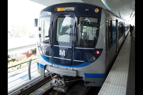 tn_us-miami_metro_HRI_train_in_service_5.jpg
